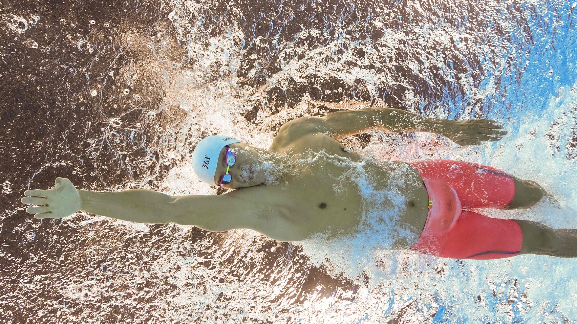 同一时刻的英雄叙事，当罗德里与约基奇在世界的两端同频闪耀