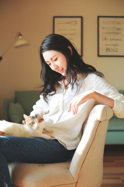 保罗时刻与鹰隼俯冲，当体育的极致掌控力跨越赛道与球场