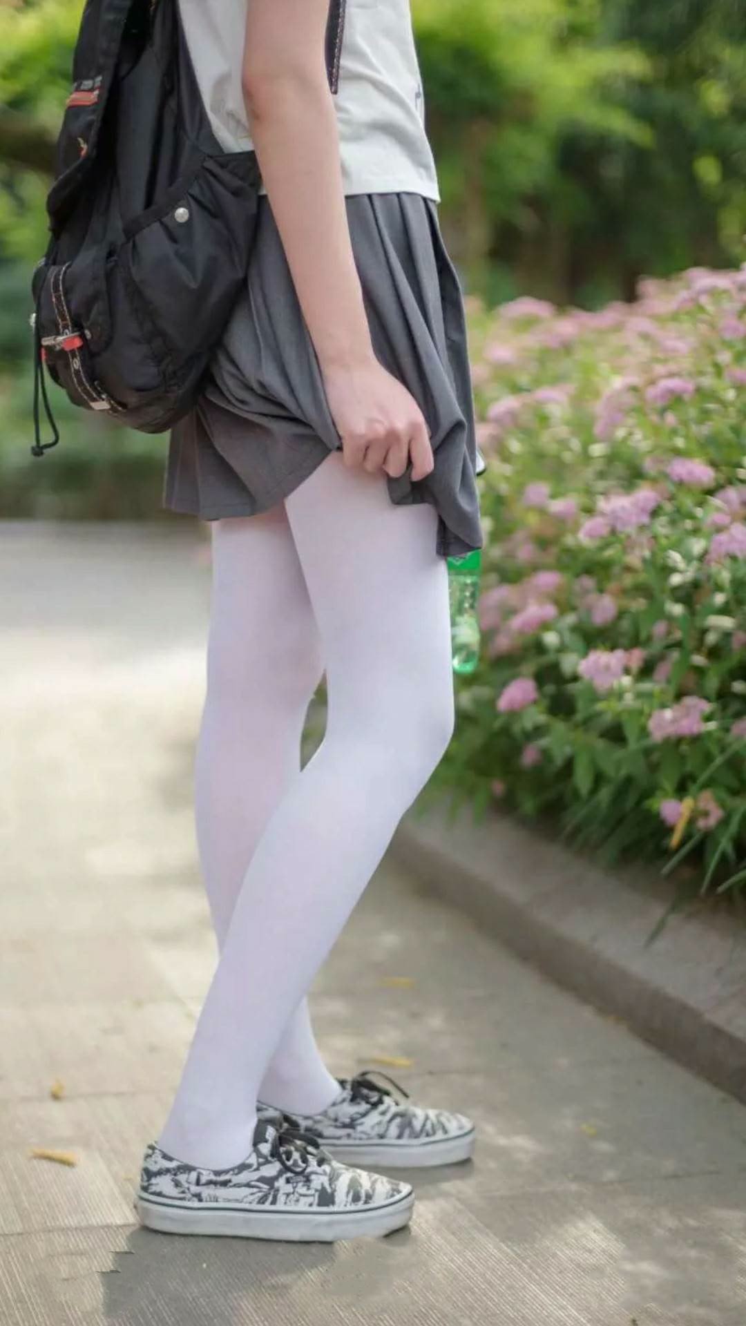 沙漠风暴席卷北欧童话,论巴雷拉的大脑如何导演阿联酋史诗逆转,以及现代足球战术的终极胜利